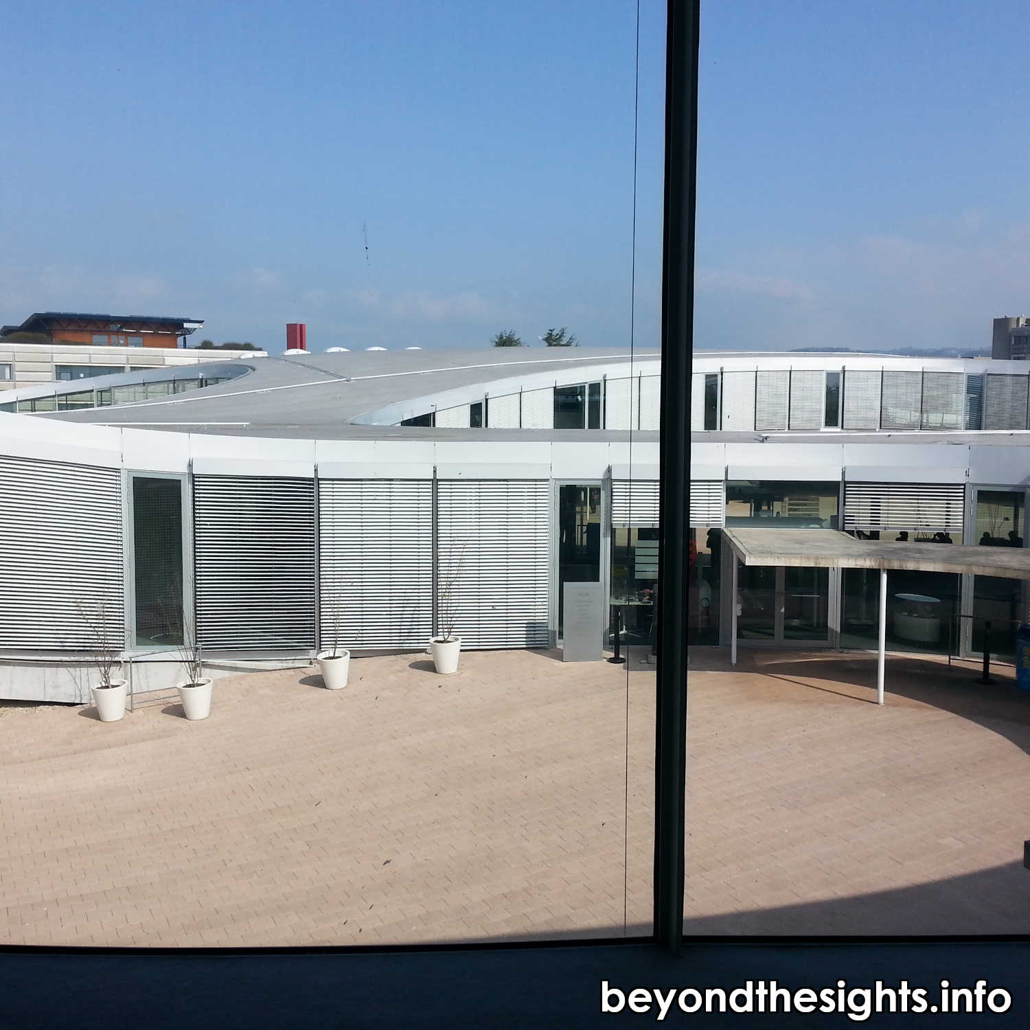 Rolex Learning Center in EPFL